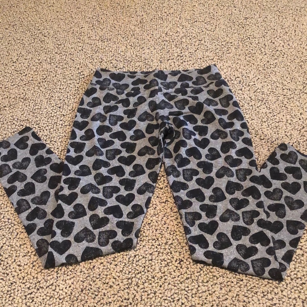 Sundry Heart Leggings Size 0 -- Your Go To Lounge Pants